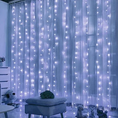 360 LED λαμπάκια κουρτίνα 20 σειρές x 18 λαμπάκια 2,8W σε ψυχρό λευκό χρώμα φωτός  IP44 200x200cm με διάφανο καλώδιο 