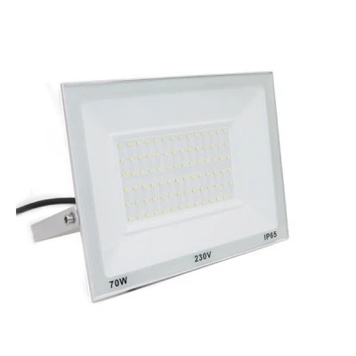 Προβολέας LED SMD 70W 230V με θερμό χρώμα φωτός 3000K 6300lm IP65 σε λευκό χρώμα