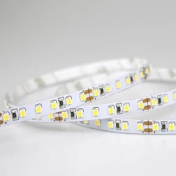 Ταινία LED SMD 2835  5m 8W 24V με θερμό χρώμα φωτός 3000k 720lm IP20 κατάλληλη για εσωτερικό χώρο 