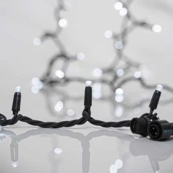 96 λαμπάκια led σε σειρά 24V με πράσινο καλωδιο και ψυχρό φως 7500-8500k σετ 5 σειρές & μια επέκταση 300cm ανά 10cm IP65