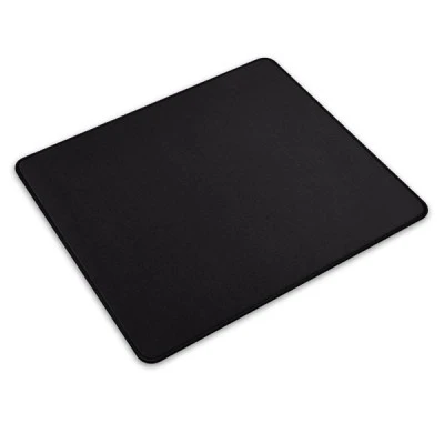 Υφασμάτινο mousepad με διάσταση 200x240x3mm & ραφή στο περίγραμμα για ομαλή κίνηση του ποντικιού