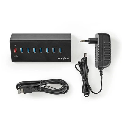 USB 3.0 Hub 7 θυρών + 1 θύρα QC3.0 με τροφοδοτικό σε μαύρο χρώμα.