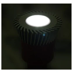 Λάμπα led ισχύος MR16 GU5.3 3W 230V 6200k ψυχρό λευκό φως δέσμης 30° 137 lumen από αλουμίνιο