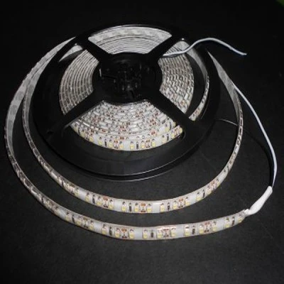 Led ταινία αδιάβροχη 5m 9,6W 12VDC ψυχρό λευκό φως IP65 εύκαμπτη & αυτοκόλλητη