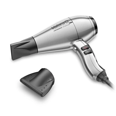 Επαγγελματικό σεσουάρ μαλλιών VALERA SWISS SILENT JET 8600 D με AC μοτέρ 2400W και καλώδιο με σύστημα Rotocord στη λαβή για περιστροφή 360° σε ασημί χρώμα