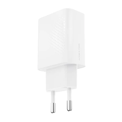 Universal φορτιστής USB-A 18W με γρήγορη φόρτιση QC 3.0 σε λευκό χρώμα