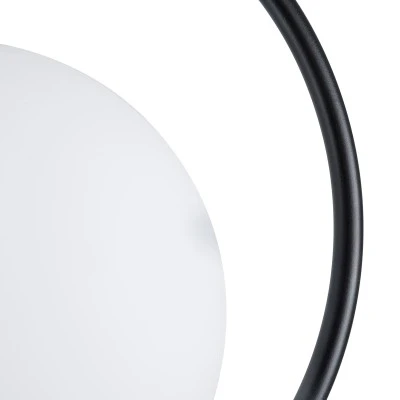 GloboStar® MADRID 00931 Μοντέρνο Κρεμαστό Φωτιστικό Μπάλα Μονόφωτο 1 x E27 IP20 Μαύρο Μέταλλο με Λευκό Γυαλί - Μ30 x Π20 x Υ30cm