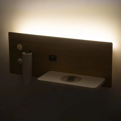 Μοντέρνα επιτοίχια απλίκα reading light GLOBOSTAR® PALADIN με φορτιστή USB 3A και wireless φόρτιση 20W LED 6W 720lm φυσικό λευκό 4500K μπεζ & λευκό 30x11x12cm