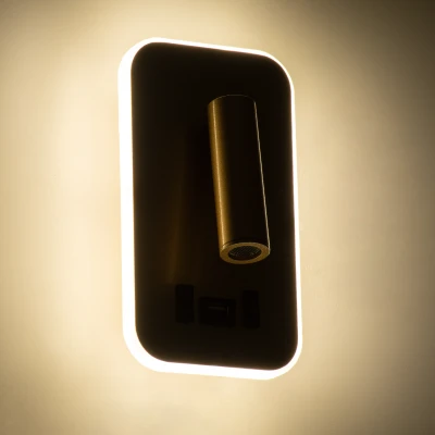Επιτοίχια απλίκα LED kelvo® LADY-O με φορτιστή USB 10W 1000lm φυσικό λευκό 4500K χρυσό βούρτσας 10.5x10x18.5cm GloboStar® LADY-O 61366 Μοντέρνο Φωτιστικό Τοίχου - Απλίκα Ξενοδοχείου Bed Side LED 10W 1000lm 36° & 360° AC 220-240V - Reading Light & 360° Κρυφός Φωτισμός - Φορτιστής USB 3A - Μ10.5 x Π10 x Υ18.5cm - Φυσικό Λευκό 4500K - Χρυσό Βούρτσας