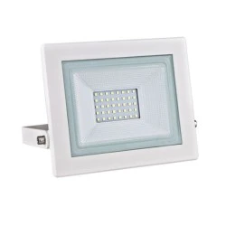 Προβολέας led λευκός 30W 3000k θερμό λευκό φως 230V 2500lm με smd στεγανός IP66