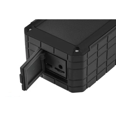 Φορητό αδιάβροχο ηχείο Kruger&Matz Discovery Bluetooth σε μαύρο χρώμα με εμβέλεια BT έως 30m