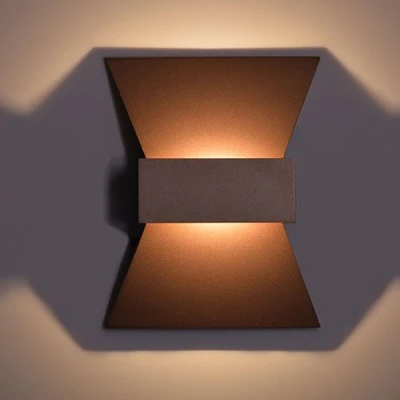 Επίτοιχο Led φωτιστικό σε χρυσό χρώμα 6W 540Lm 3000K θερμό φως κατασκευασμένο από αλουμίνιο